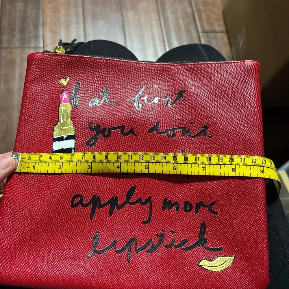 Red  Pouch with Lipstick Motif u